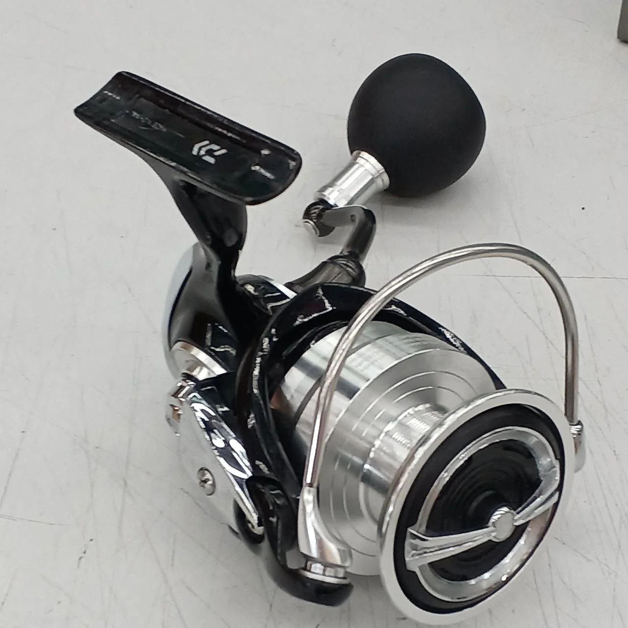 DAIWA Spinning Reel 19LEXA LT5000D-CXH - Image 4