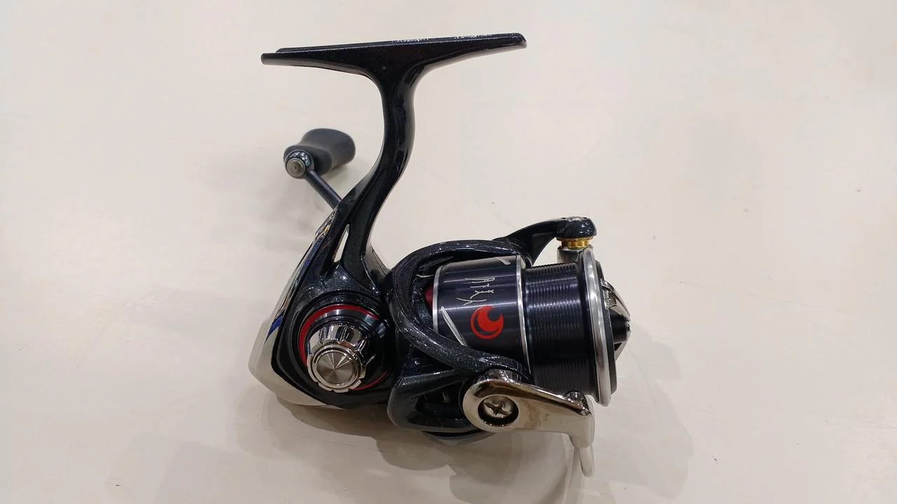 DAIWA Spinning Reel 20 Gekkabijin X LT 2000S-P