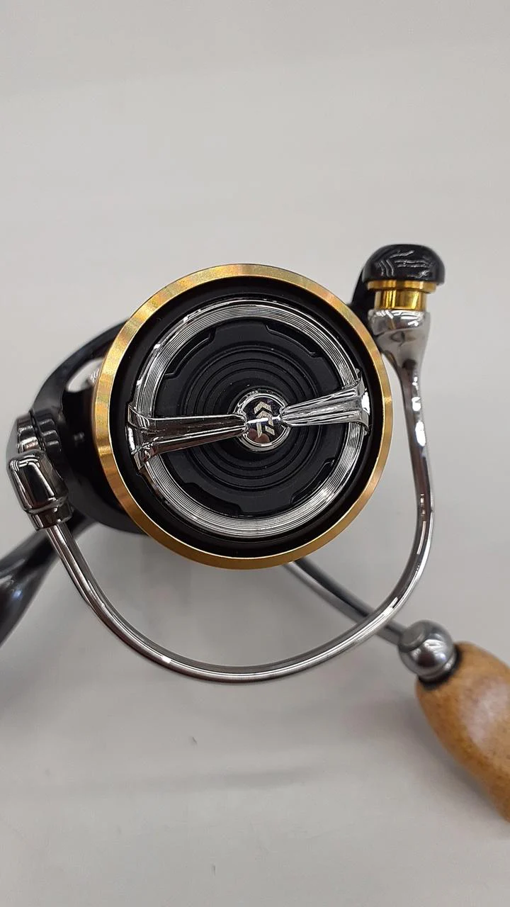 DAIWA Spinning Reel 20 LUVIAS FC LT2000-XH 2276382 - Image 6