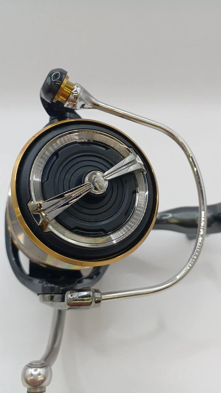 DAIWA Spinning Reel 20 LUVIAS LT4000-CXH 00060212 - Image 3