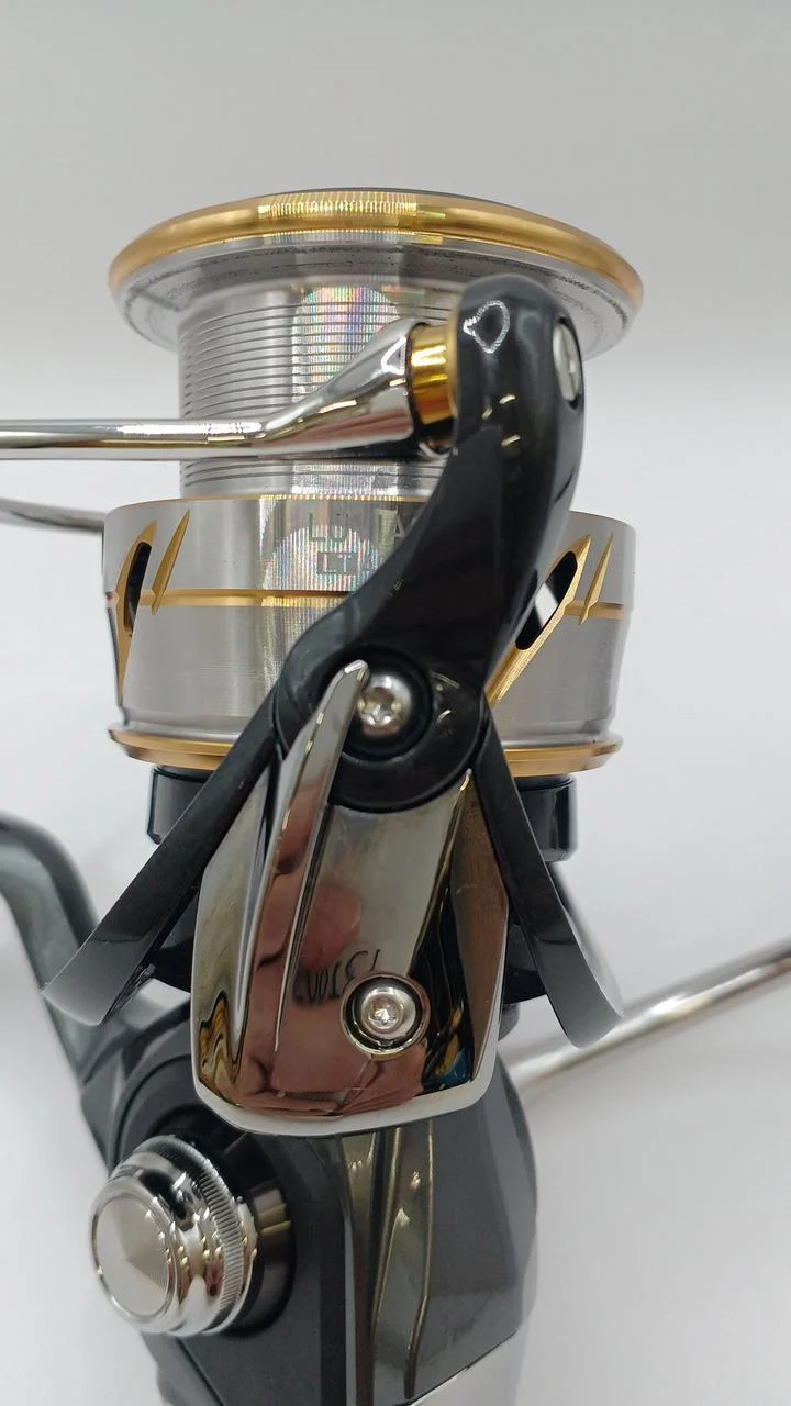 DAIWA Spinning Reel 20 LUVIAS LT4000-CXH 00060212 - Image 9