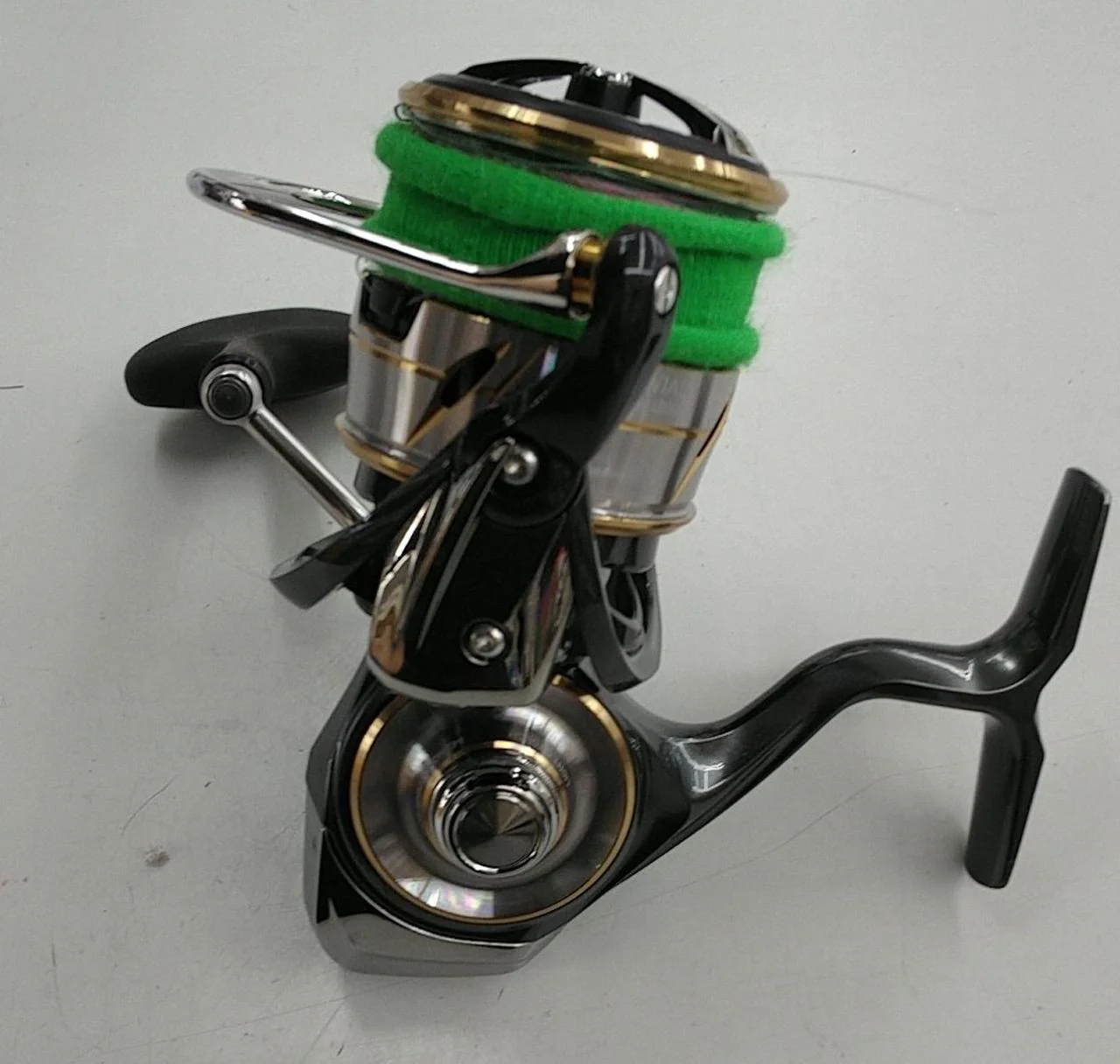 DAIWA Spinning Reel 20 LUVIAS LT4000-CXH - Image 3