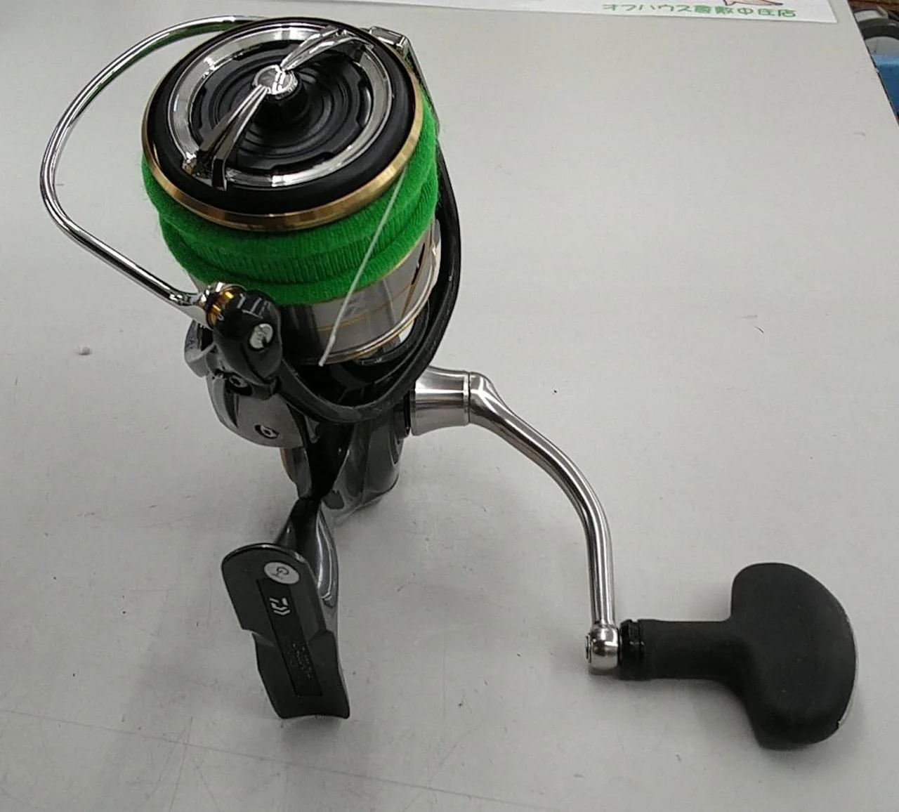 DAIWA Spinning Reel 20 LUVIAS LT4000-CXH - Image 4