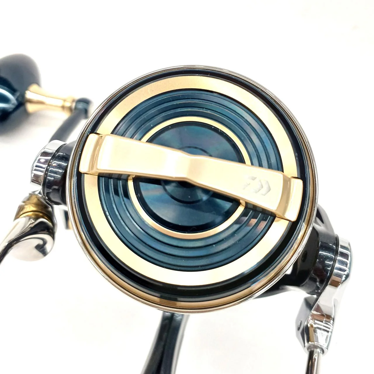 DAIWA Spinning Reel 20 SOLTIGA 8000-H - Image 6