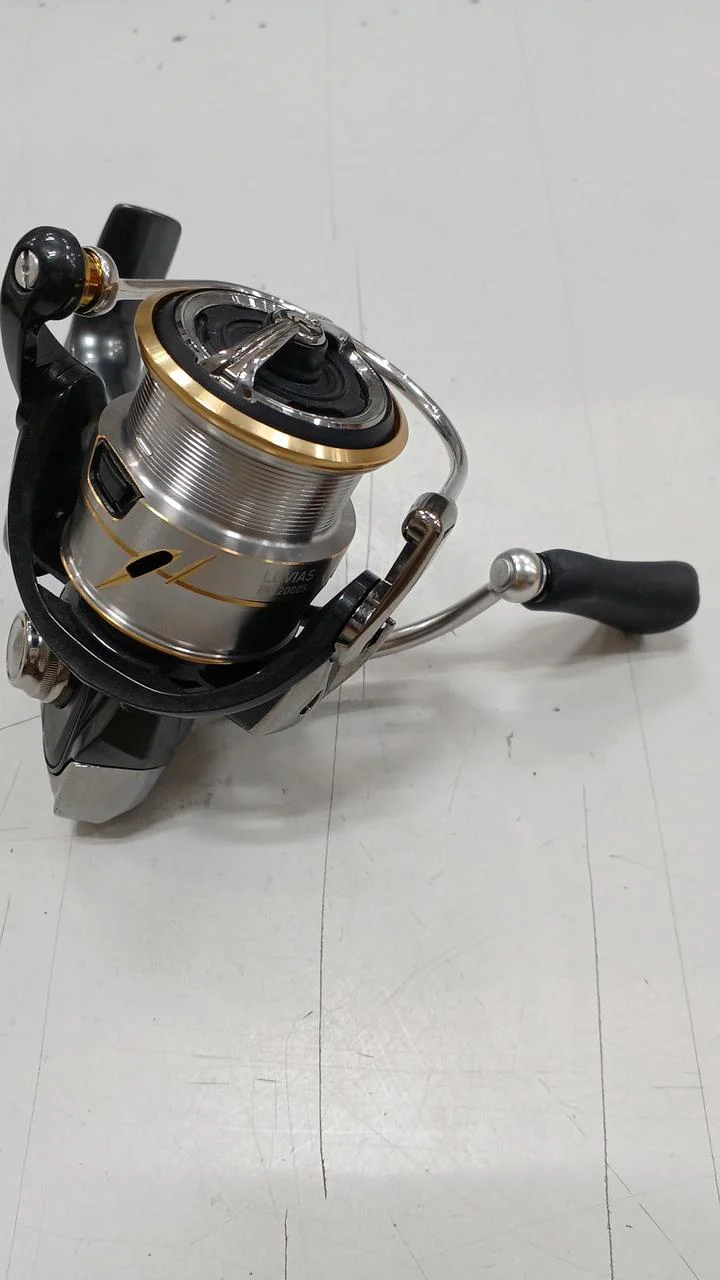 DAIWA Spinning Reel 20LUVIAS FC LT 2000S