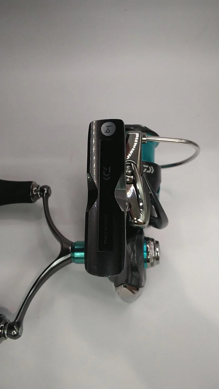 DAIWA Spinning Reel 21 EMERALDAS AIR FC LT2500S-DH - Image 9