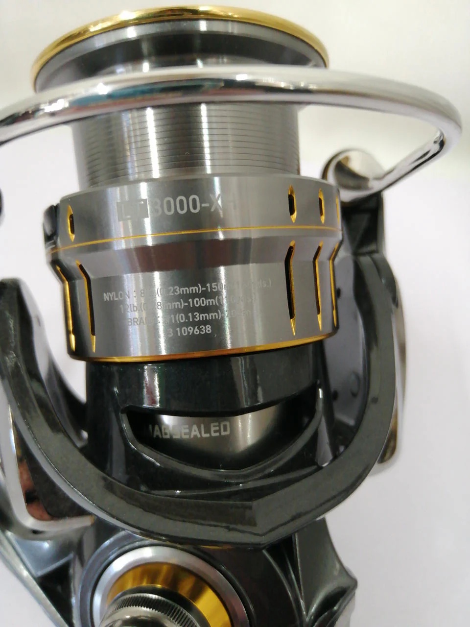 DAIWA Spinning Reel 21 LUVIAS AIRITY LT 3000-XH - Image 5