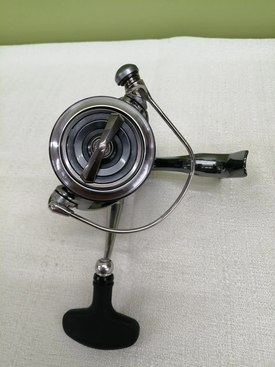 DAIWA Spinning Reel 22EXIST LT3000S - Image 2