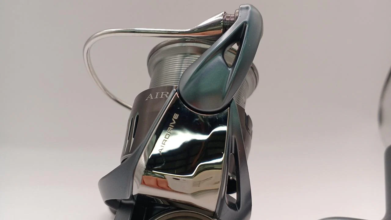 DAIWA Spinning Reel 23 AIRITY LT2000S-P 00061245 - Image 4