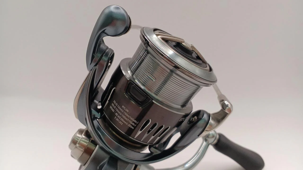 DAIWA Spinning Reel 23 AIRITY LT2000S-P 00061245 - Image 6