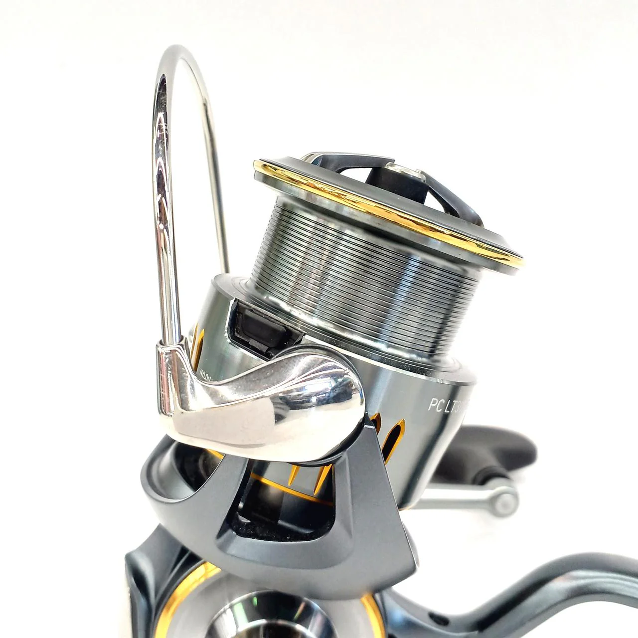 DAIWA Spinning Reel 23 AIRITY PC LT3000-XH 3259234 - Image 8