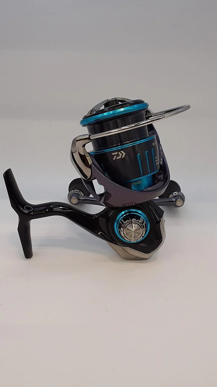 DAIWA Spinning Reel 23 EME RX FC LT 2500S-H-DH 000 - Image 4