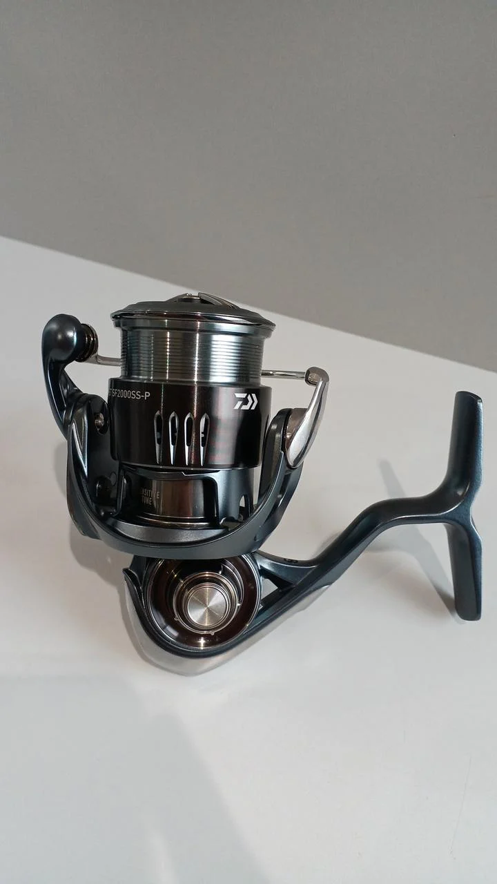 DAIWA Spinning Reel 23AIRITY ST SF 2000SS-P