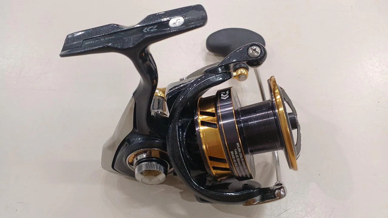 DAIWA Spinning Reel 23LEGALIS LT5000D-CXH - Image 2