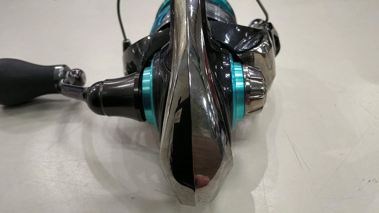 DAIWA Spinning Reel 24 Emeraldas - Image 5