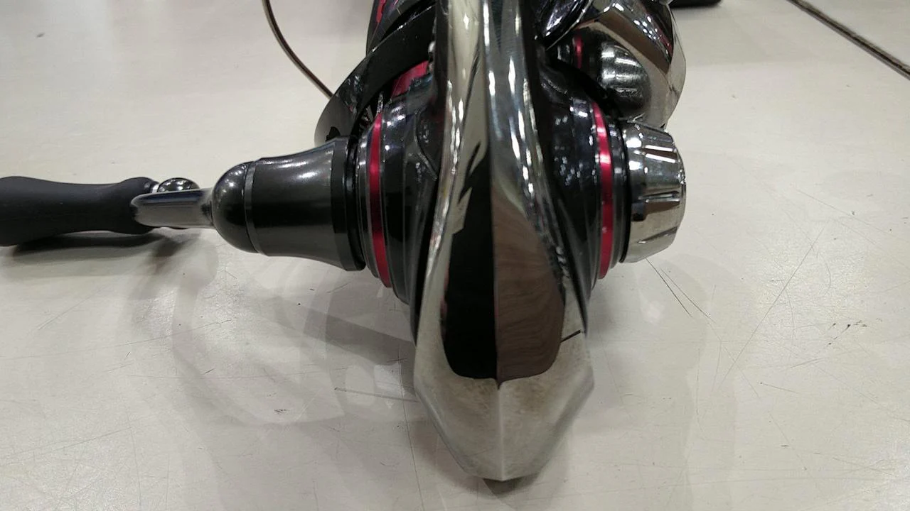 DAIWA Spinning Reel 24 Gekkabijin X LT2000S - Image 5