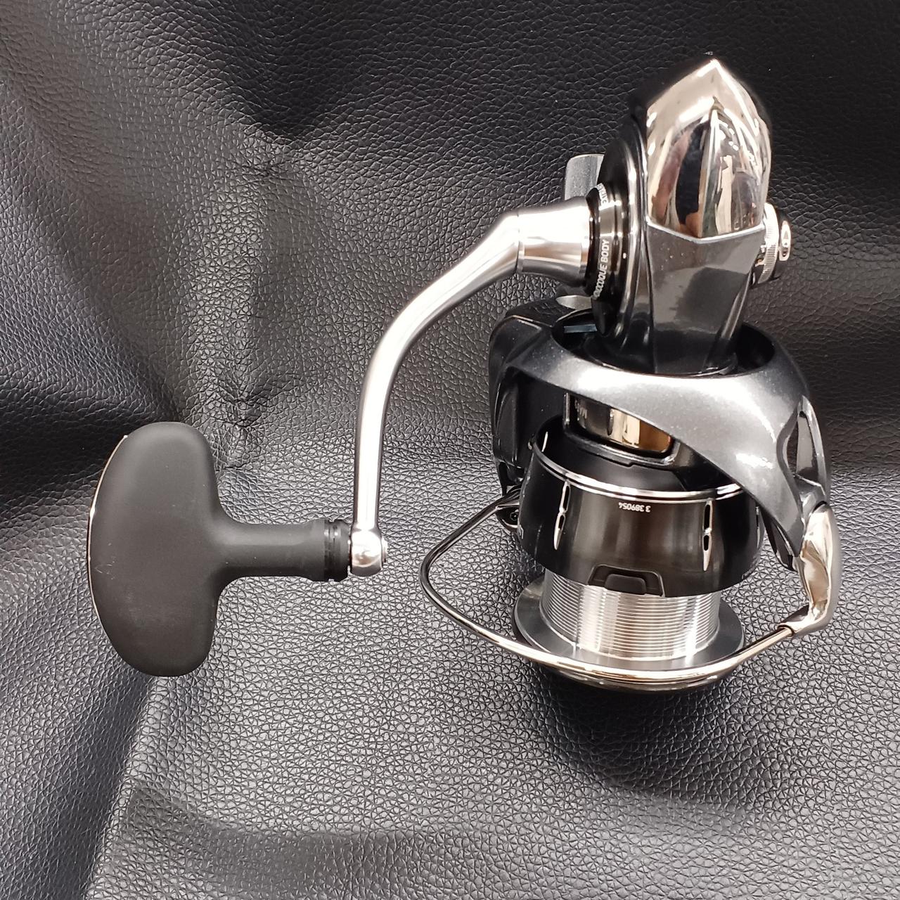 DAIWA Spinning Reel 24 LUVIAS LT4000-XH - Image 4