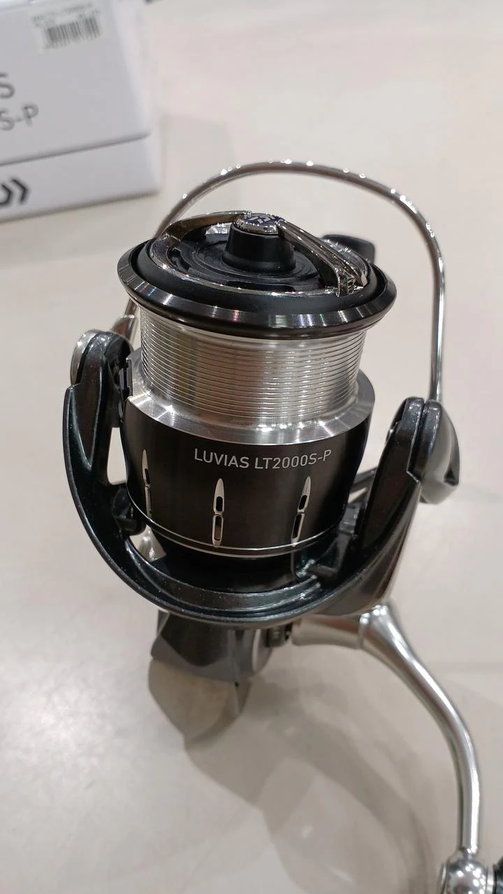 DAIWA Spinning Reel 24LUVIAS LT2000S-P - Image 3