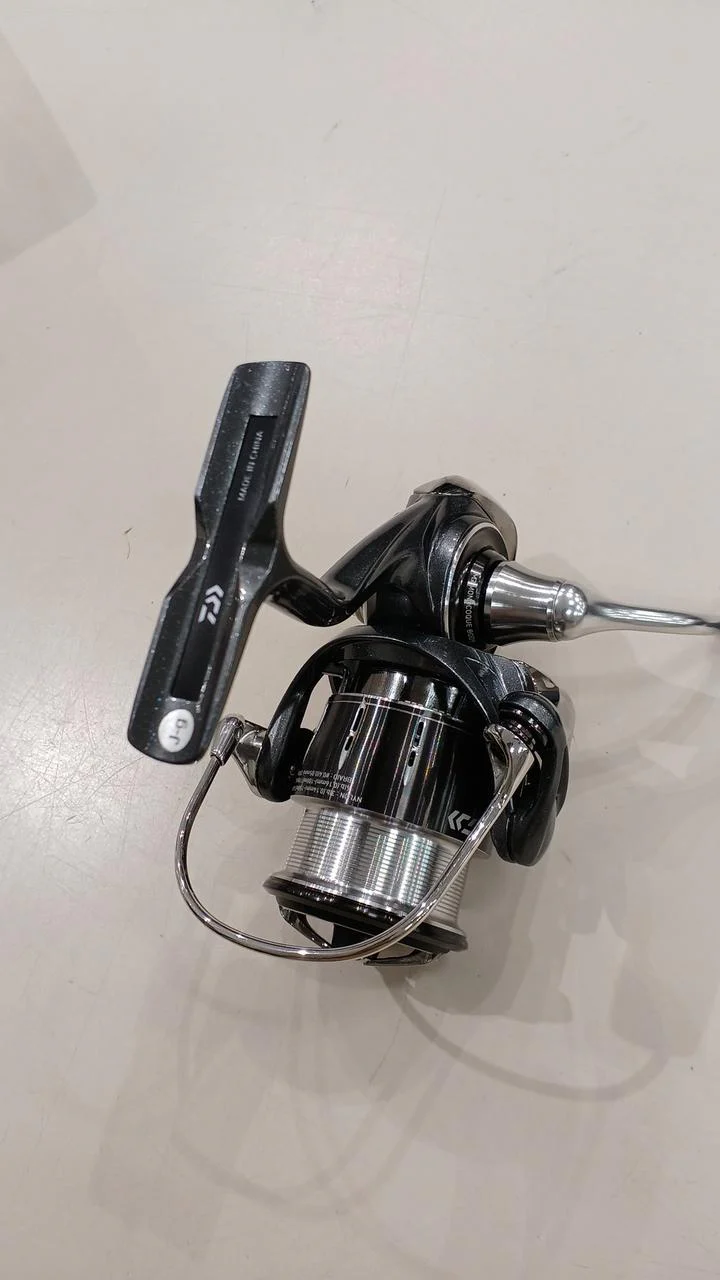 DAIWA Spinning Reel 24LUVIAS LT2000S-P - Image 4