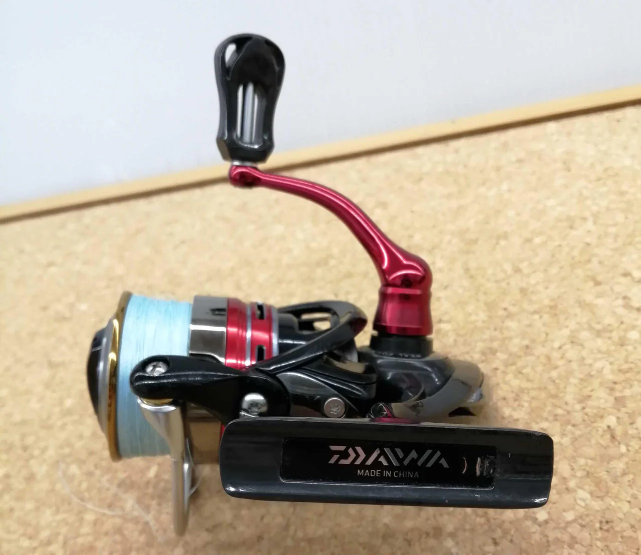 DAIWA Spinning Reel 2506H - Image 2