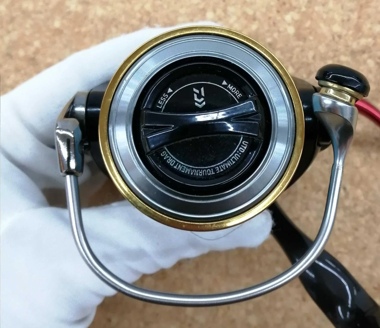 DAIWA Spinning Reel 2506H - Image 6