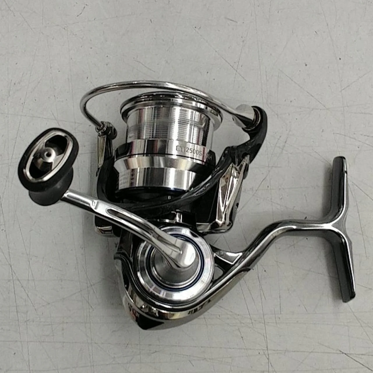 DAIWA Spinning Reel EXIST LT2500S-CXH - Image 3