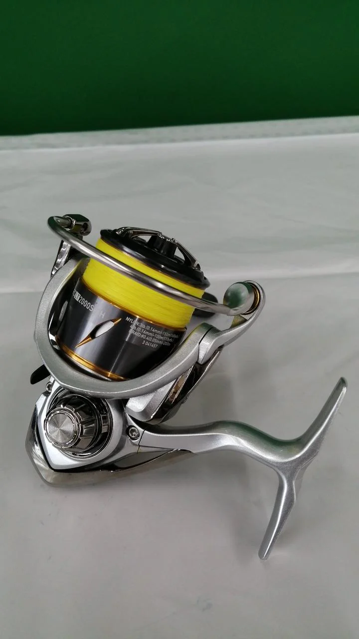 DAIWA Spinning Reel FREAMS FCLT2000S-XH - Image 3