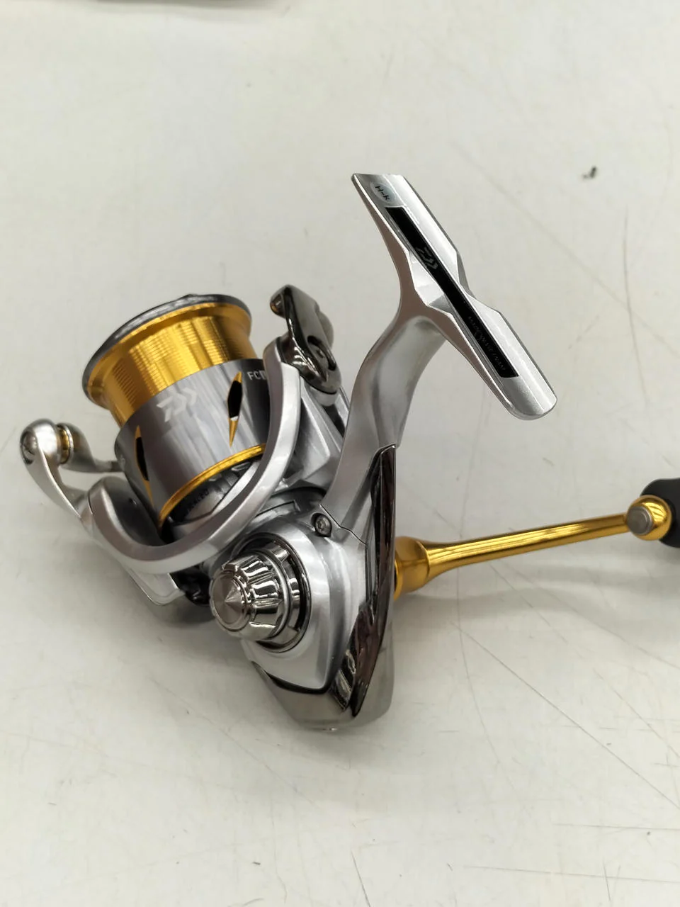 DAIWA Spinning Reel FUEGO FC LT2000S-XH - Image 6