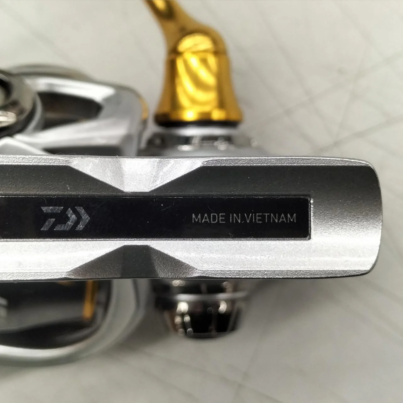 DAIWA Spinning Reel FUEGO FC LT2000S-XH - Image 8