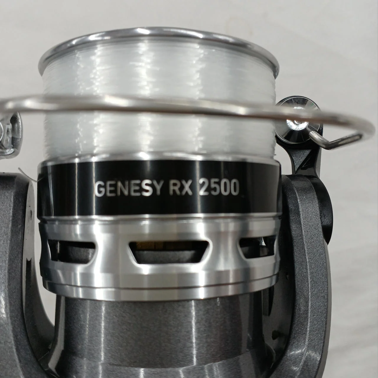DAIWA Spinning Reel GENESY RX 2500 - Image 9