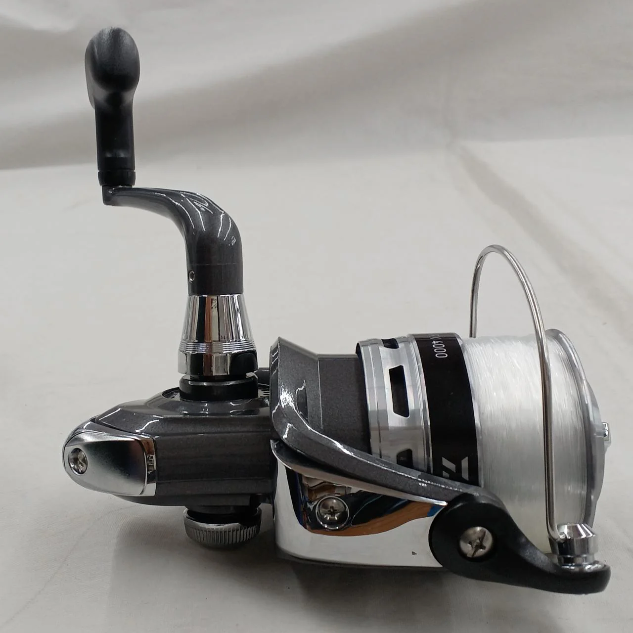 DAIWA Spinning Reel GENESY RX 4000 - Image 5