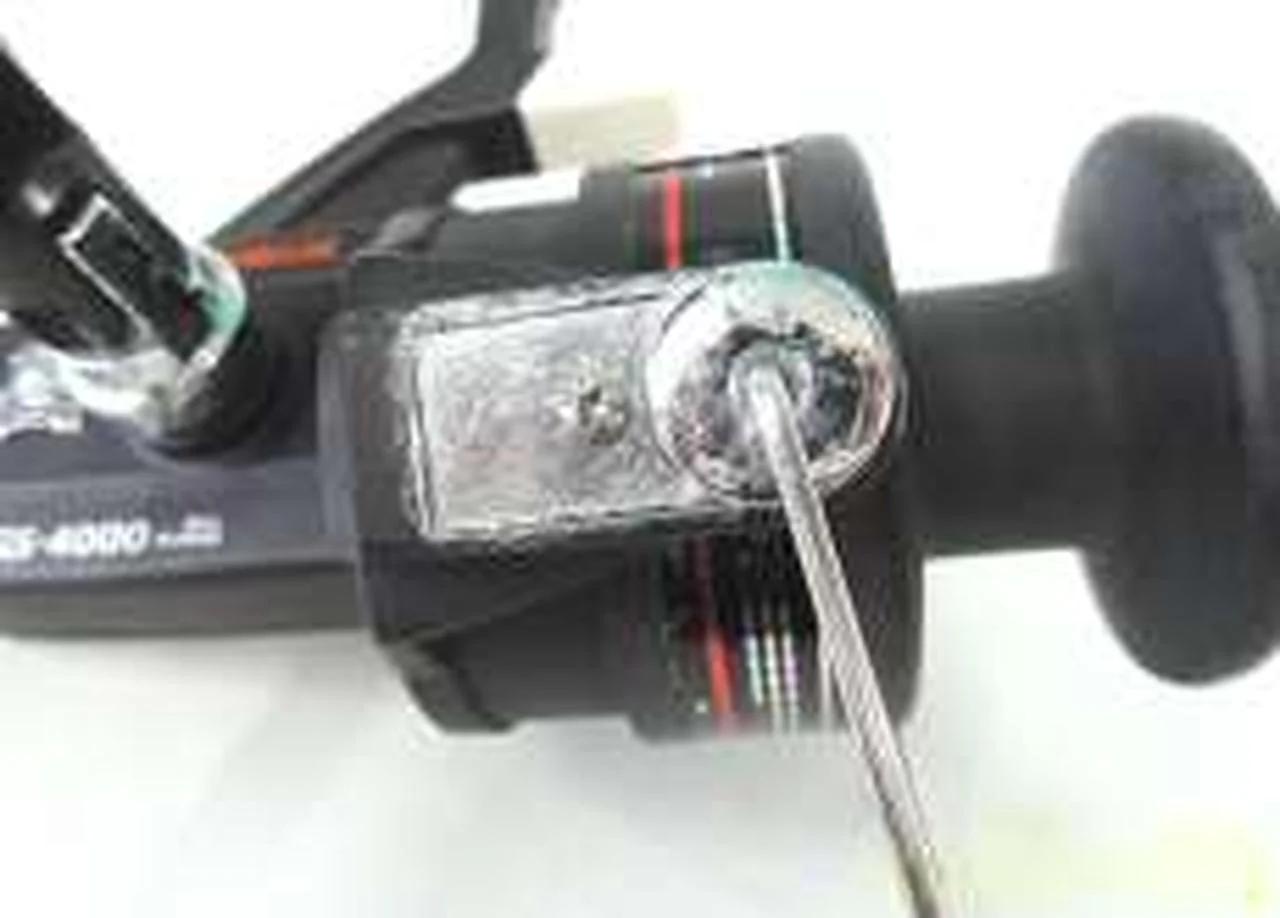 DAIWA Spinning Reel GS-4000 - Image 3