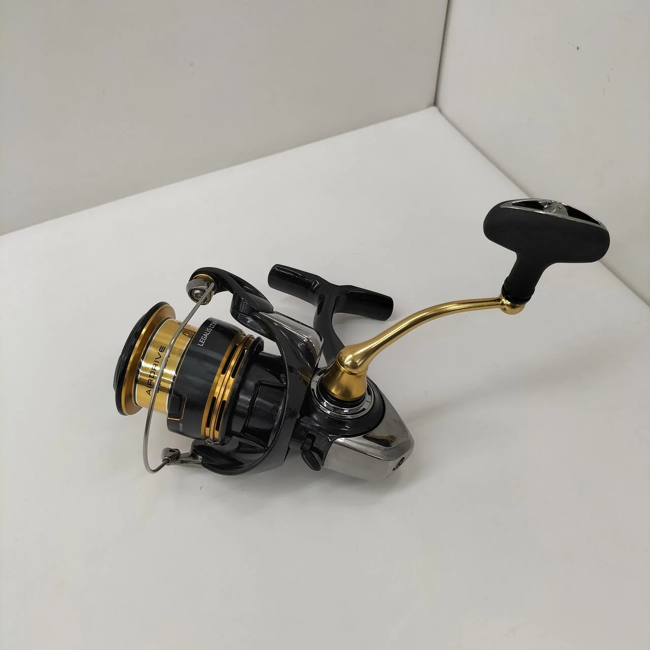 DAIWA Spinning Reel LEGALIS LT3000-CXH - Image 2