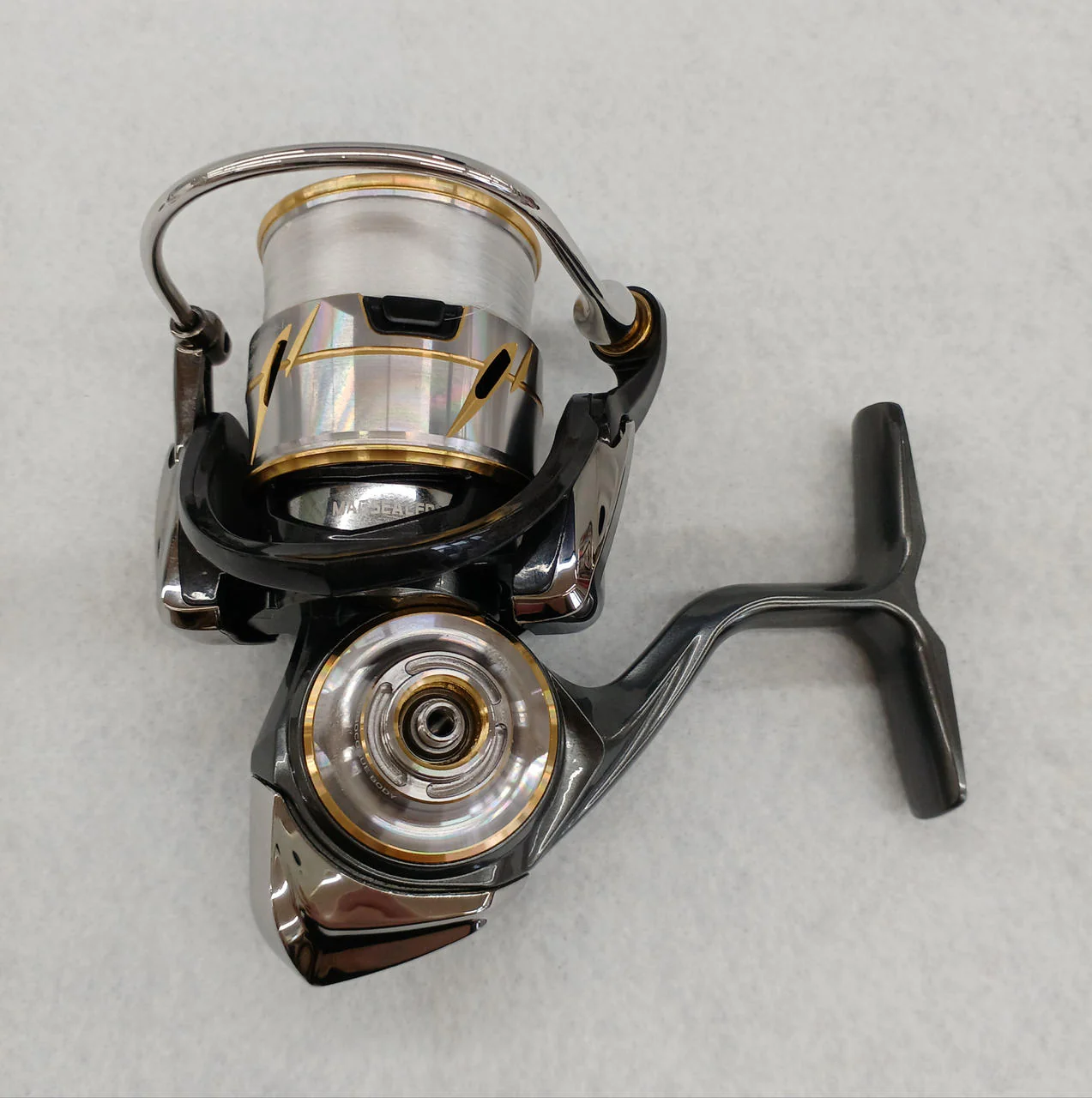 DAIWA Spinning Reel Luvias FC LT2000S - Image 2