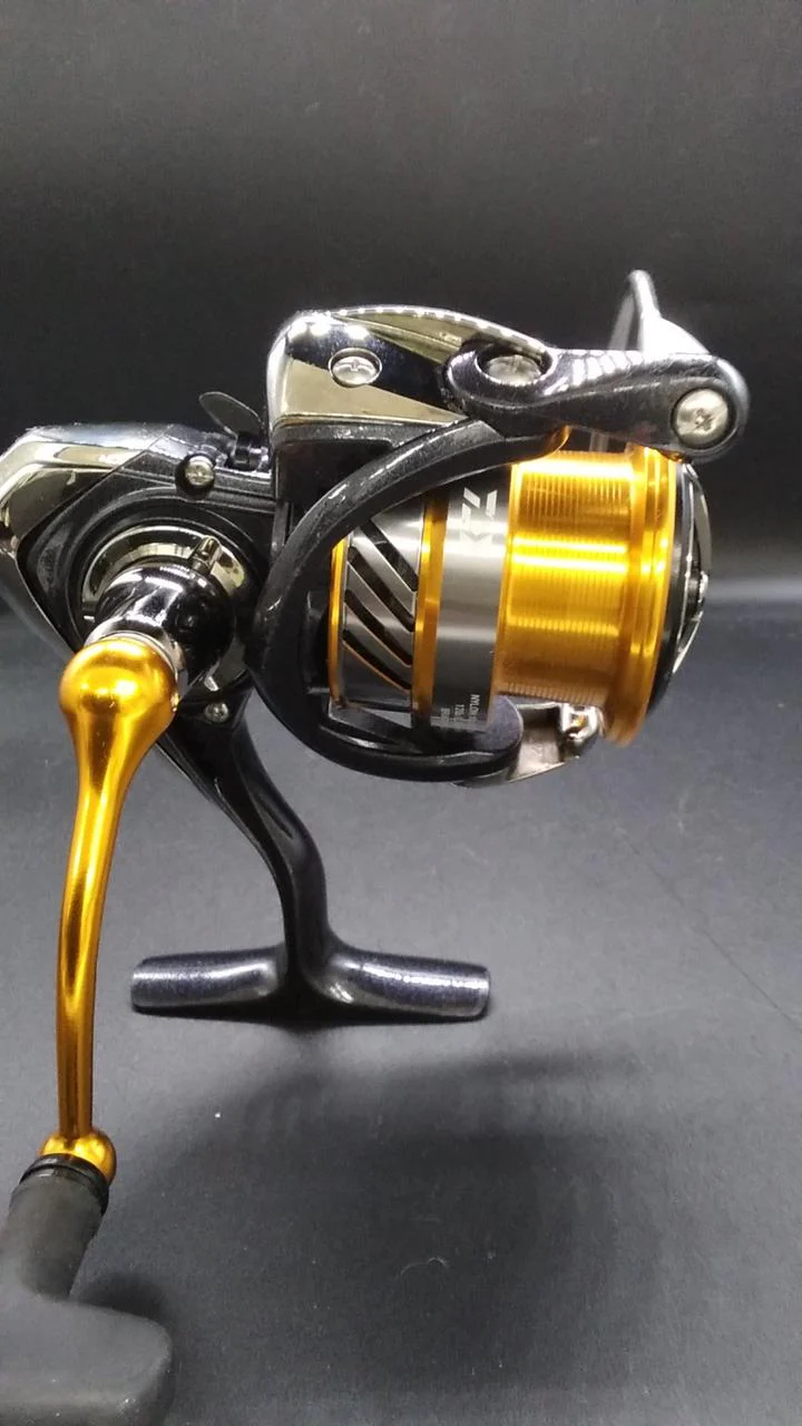 DAIWA Spinning Reel REVROS - Image 3