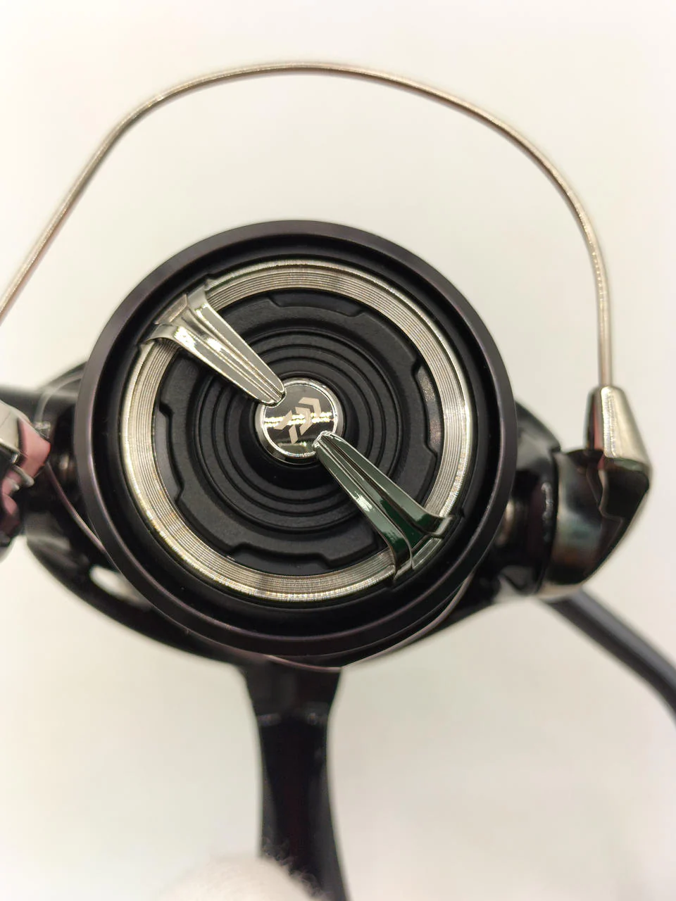 DAIWA Spinning Reel XLT2000S - Image 13