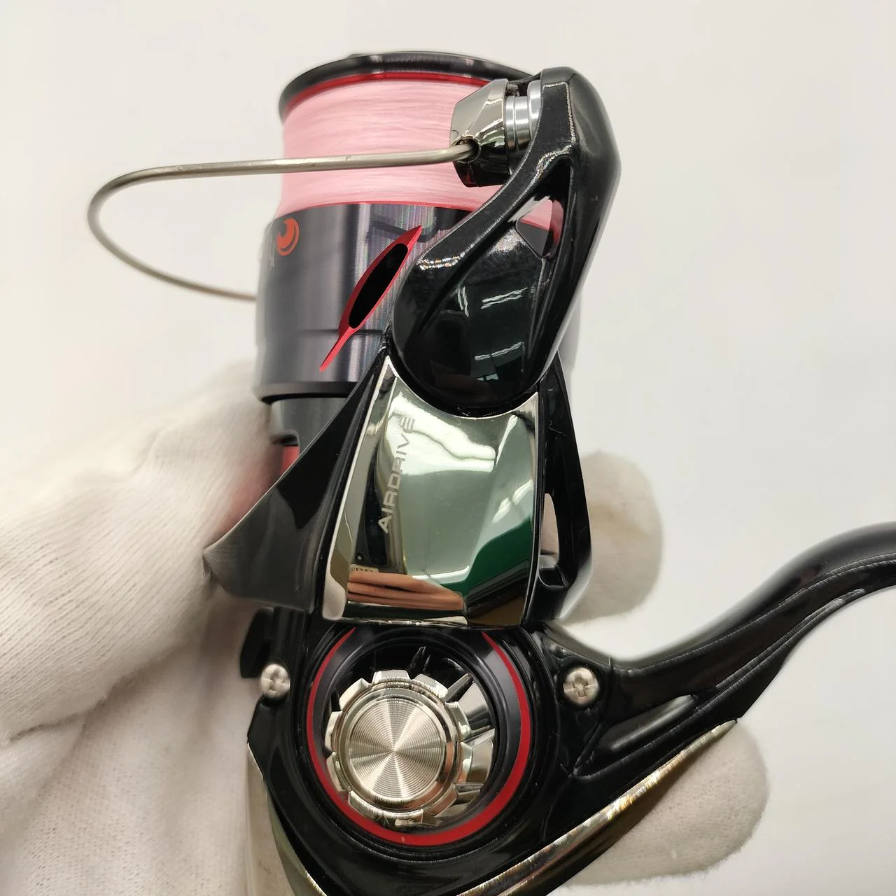 DAIWA Spinning Reel XLT2000S - Image 9