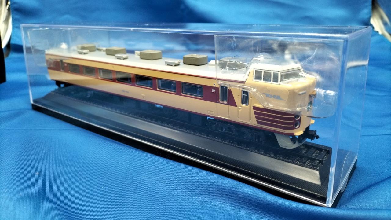 DeAGOSTINI Railway Vehicle Metal Model Collection: 183 Series Kuha 183 Series 1000 Subseries Limited Express 'Toki' - Image 5