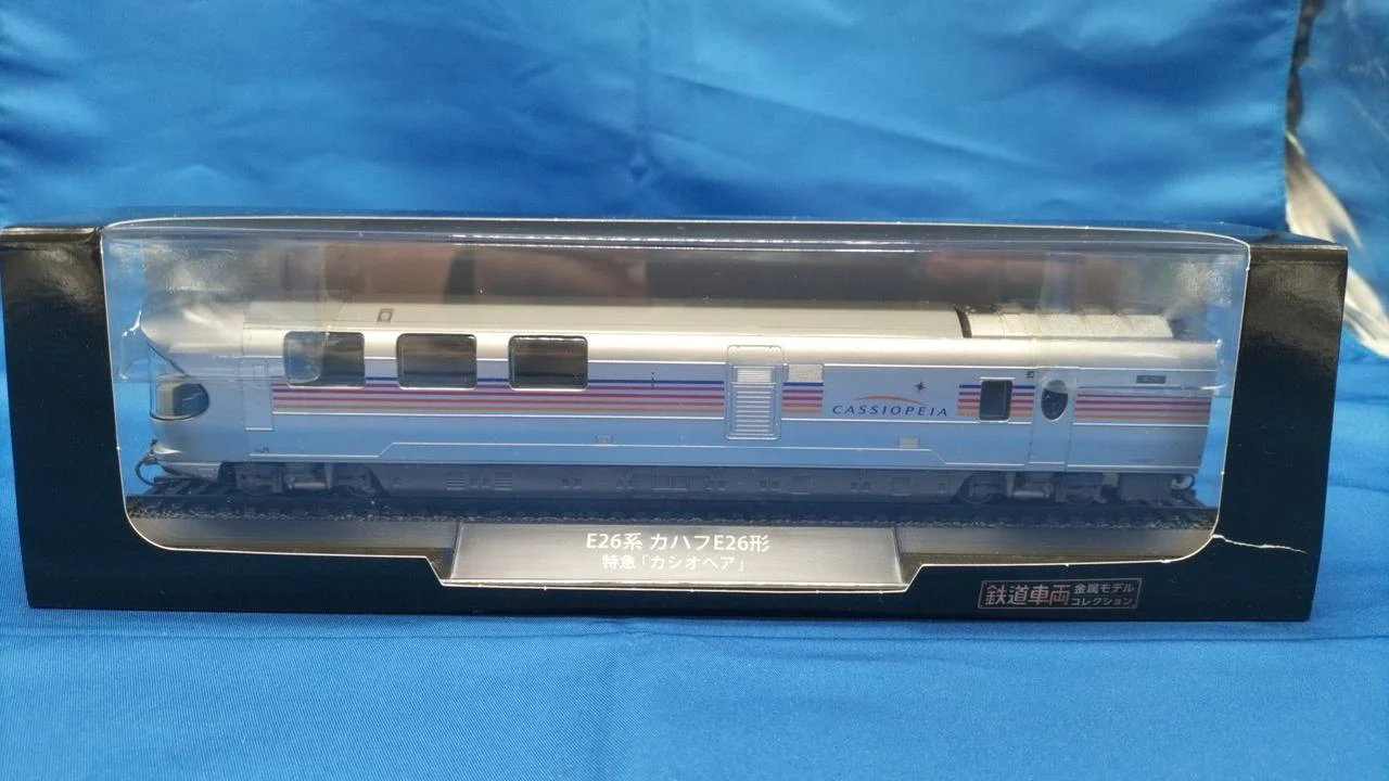 DeAGOSTINI Railway Vehicle Metal Model Collection E26 Series Limited Express 'Cassiopeia'