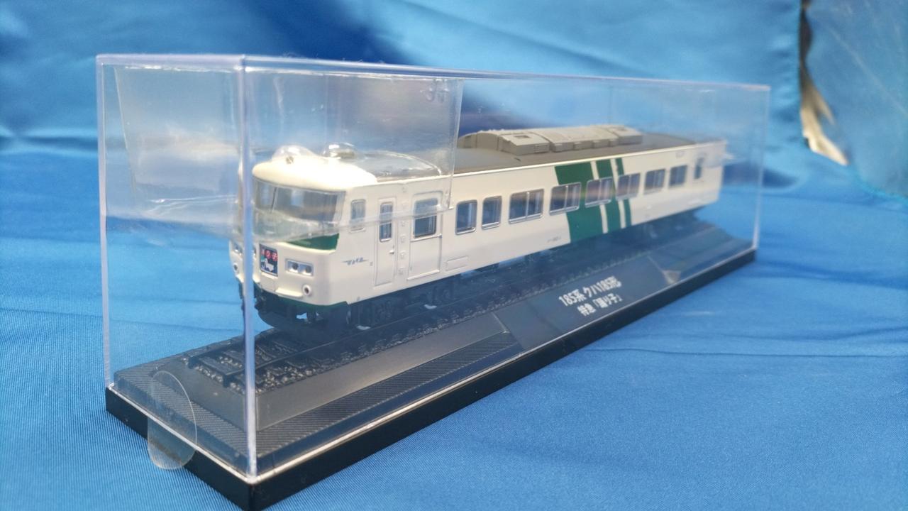 DeAGOSTINI Railway Vehicle Metal Model Collection Series 185 Limited Express 'Odoriko' - Image 2