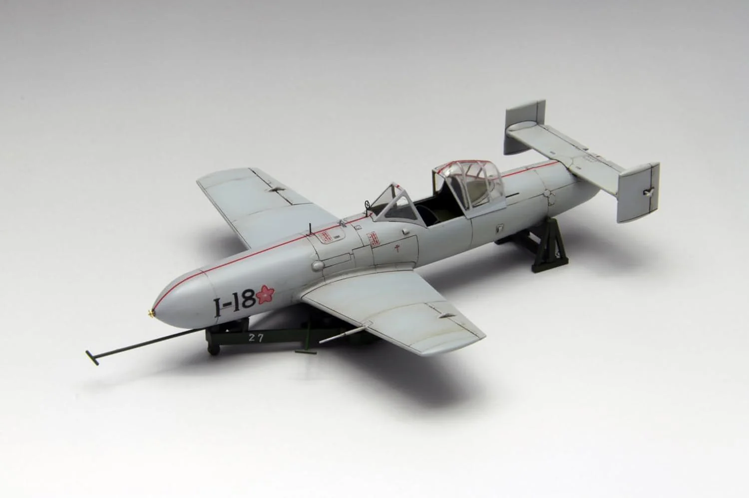 Fine Molds FC06 1/48 Imperial Japanese Navy Yokosuka MXY7 Ohka Model 11 - Image 3
