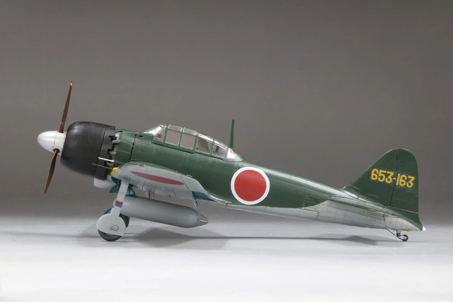 Fine Molds FZ04 1/48 IJN A6M5a Carrier Fighter ZERO Model 52 Ko (Nakajima Prod.) - Image 3