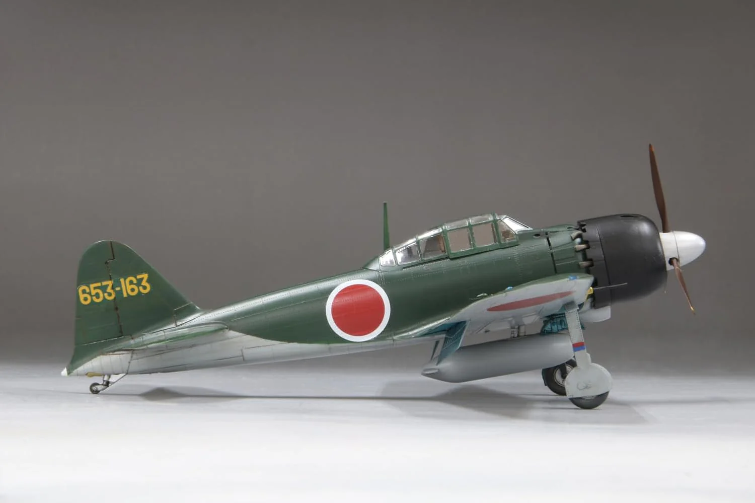 Fine Molds FZ04 1/48 IJN A6M5a Carrier Fighter ZERO Model 52 Ko (Nakajima Prod.) - Image 4