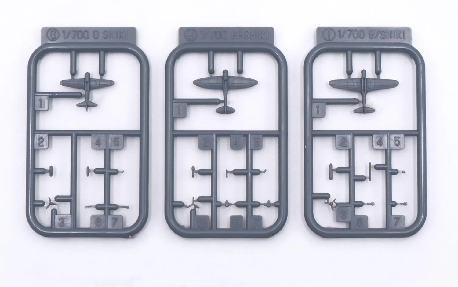 Fujimi 1/700 Special Series No. 035 Imperial Japanese Navy Aircraft Carrier Akagi - Image 9