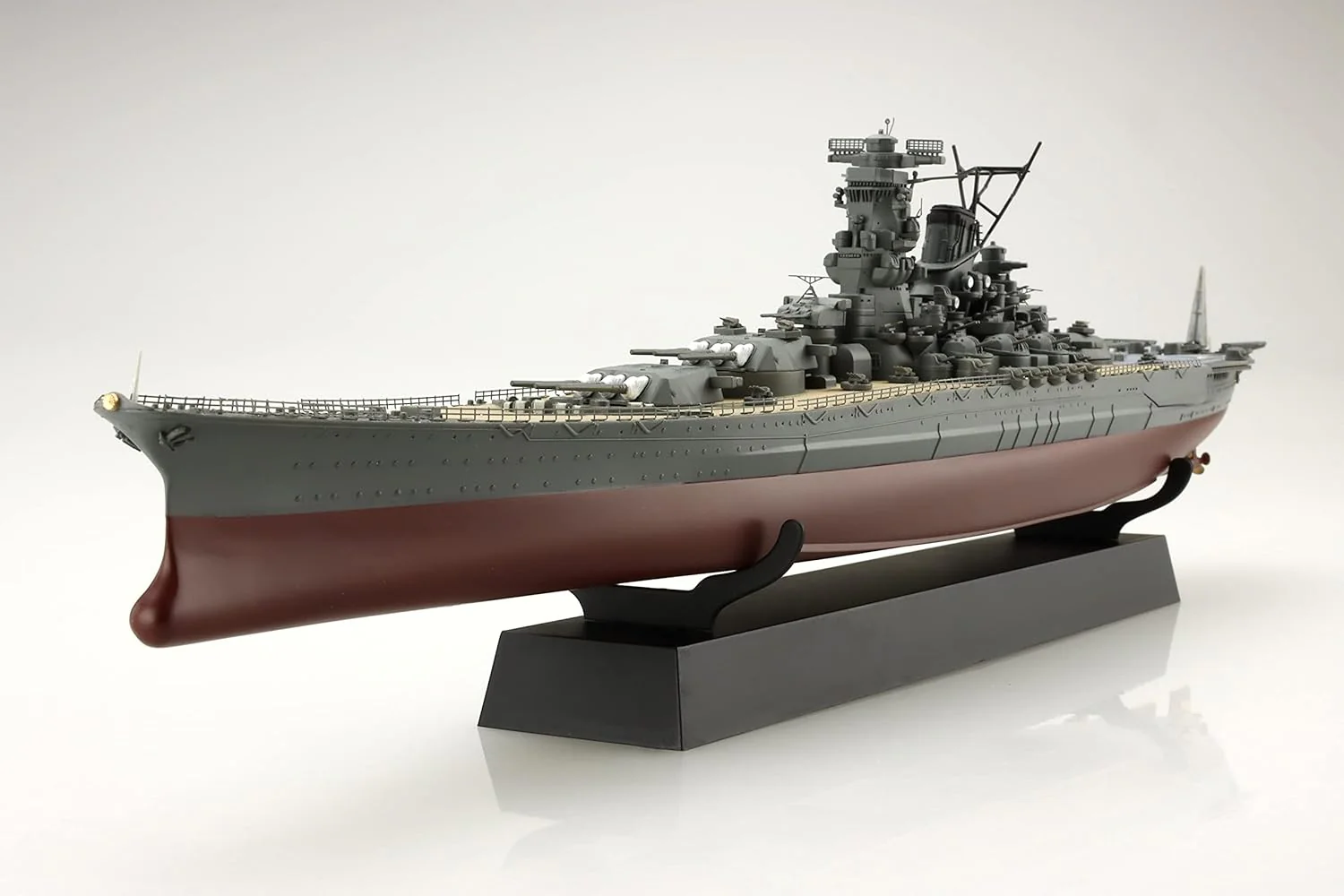 Fujimi 451831 1/700 Imperial Navy Series No.1 EX-2 Japanese Navy Light Cruiser Yamato Full Hull Model (With Etched Parts) - Image 6