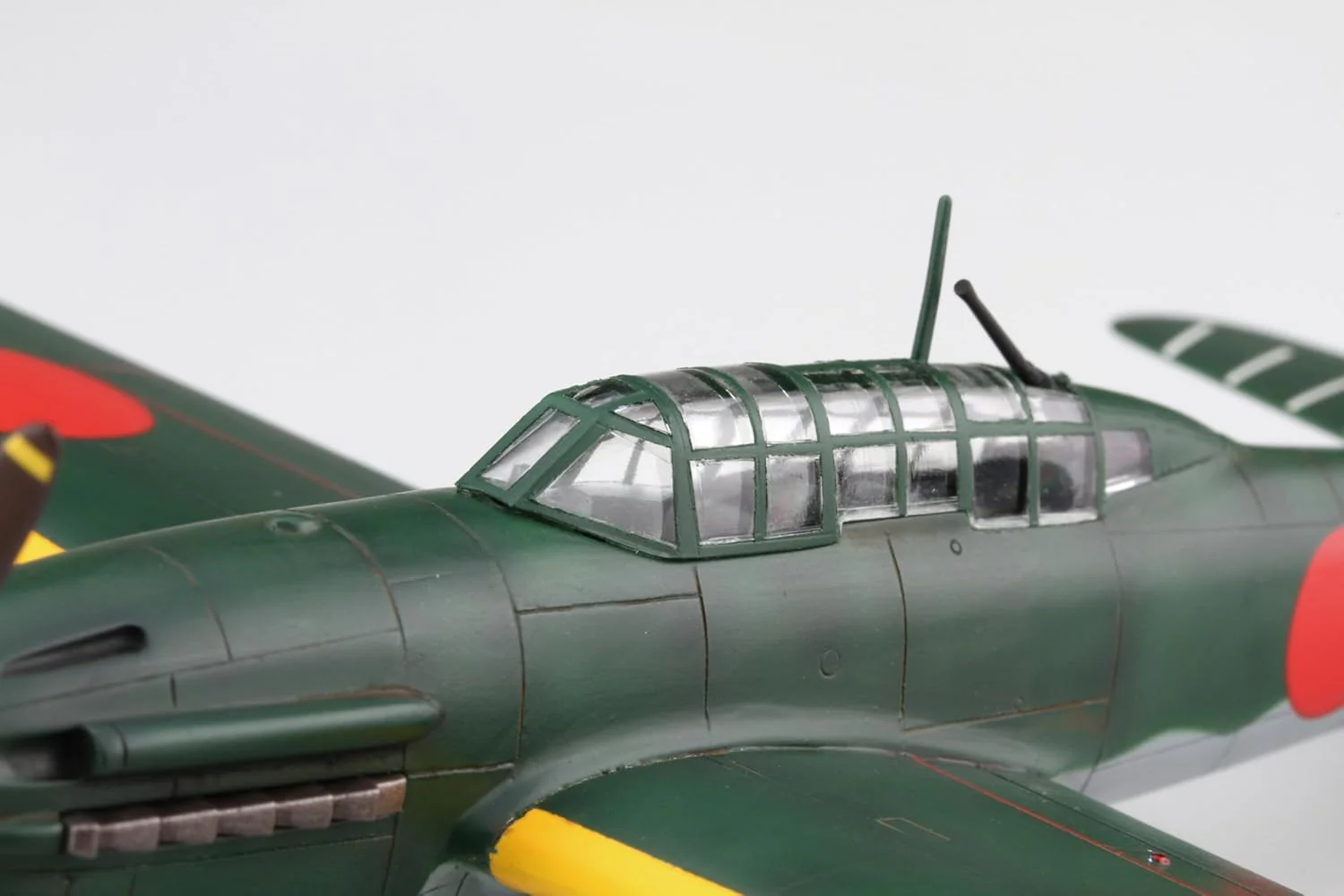 Fujimi C42 1/72 Japanese Navy Suisei Type 12 Carrier-Based Bomber - Image 5
