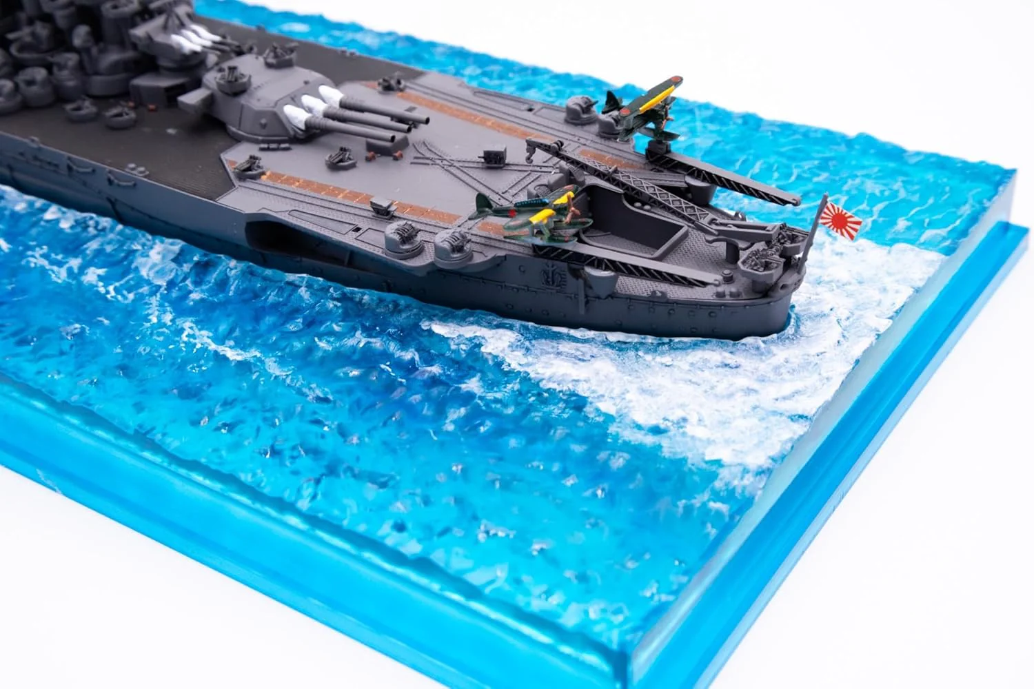 Fujimi WN-1 1/700 Japanese Navy Battleship Yamato (Operation Ten-Go / 1945) - Image 4