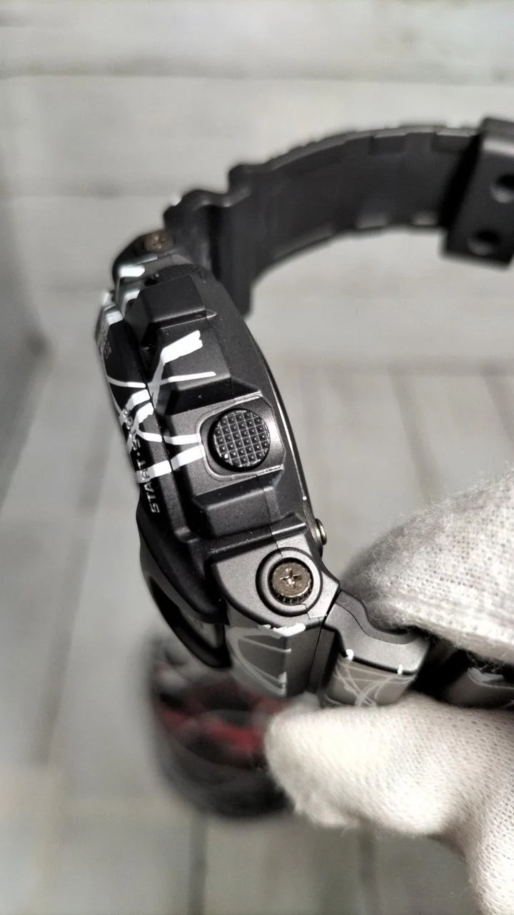 G-SHOCK×FUTURA Wristwatch GD-X6900FTR - Image 4