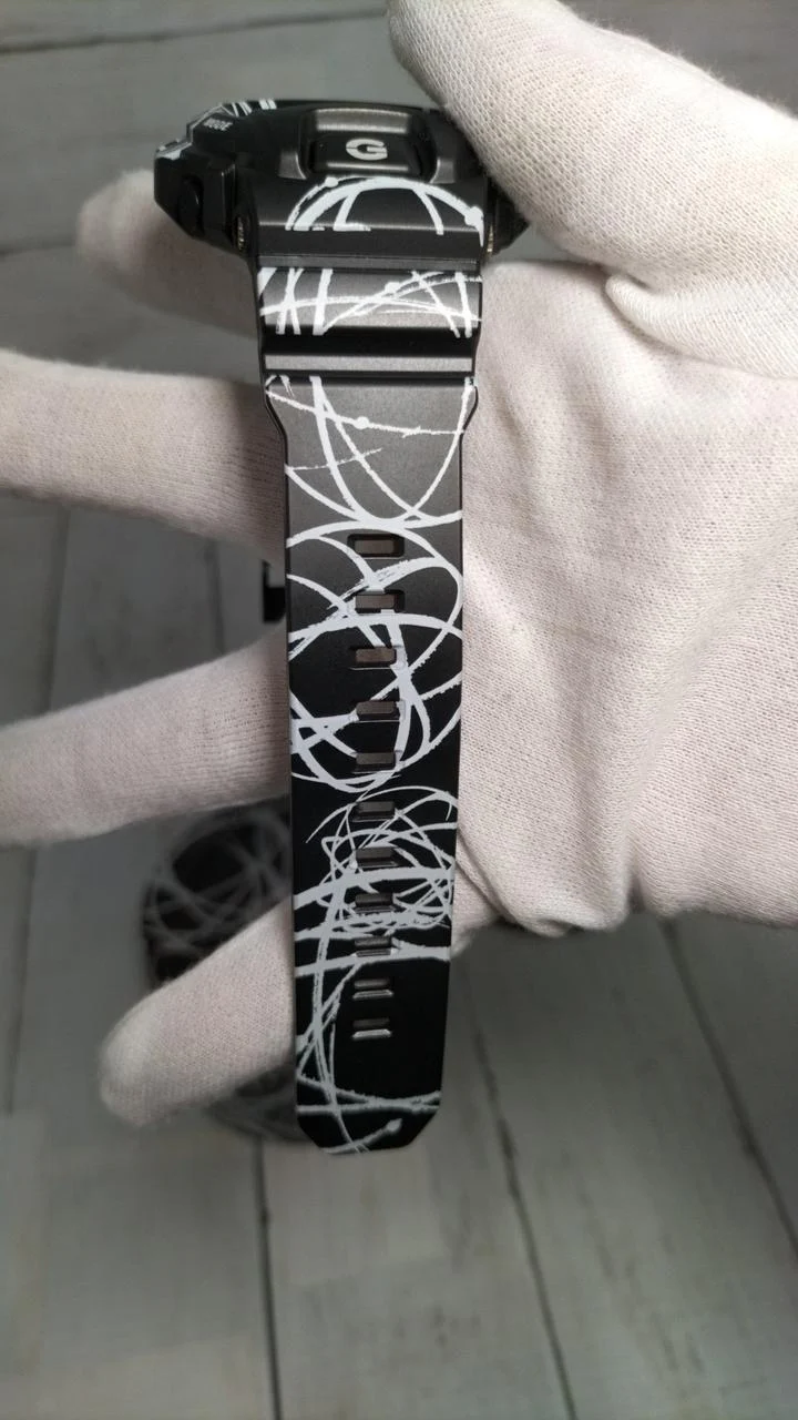 G-SHOCK×FUTURA Wristwatch GD-X6900FTR - Image 7