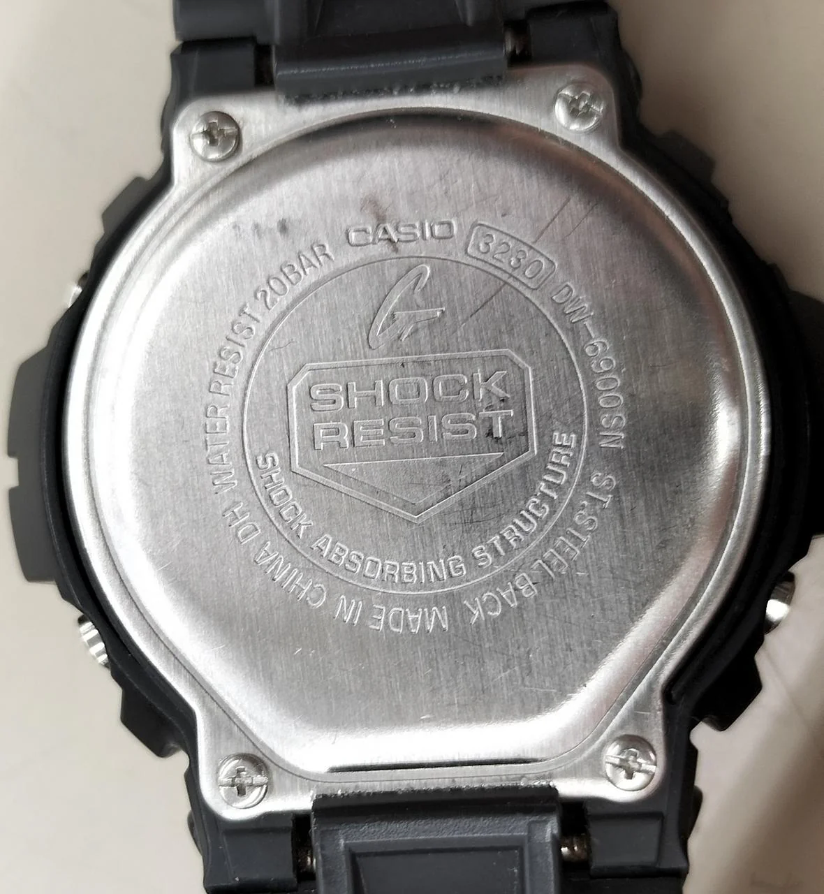 G-SHOCK Men's watch DW-6900SW - Image 4